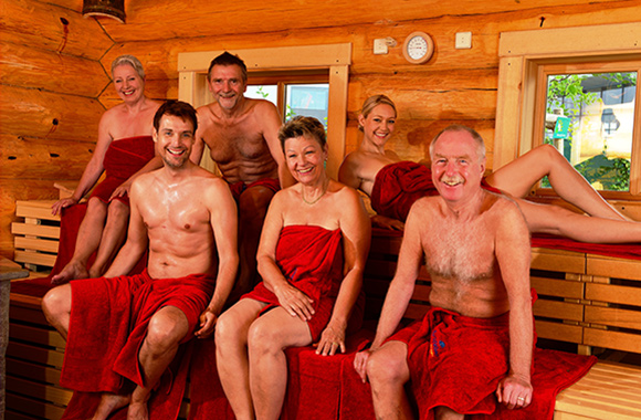 frauen in der sauna Alte