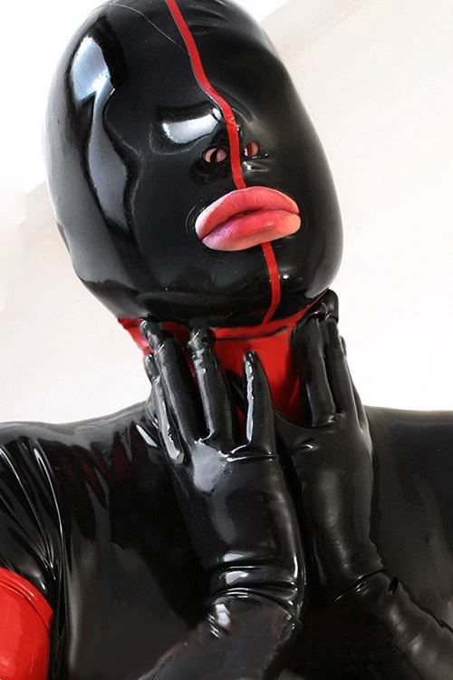 frau Latex maske