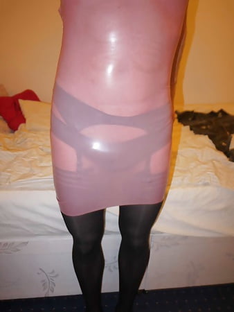 latex Crossdresser in