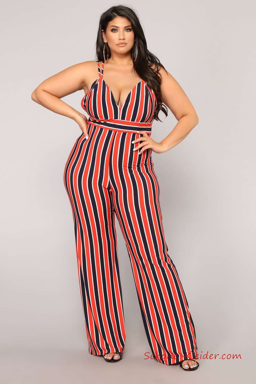 mollige frauen für Jumpsuit